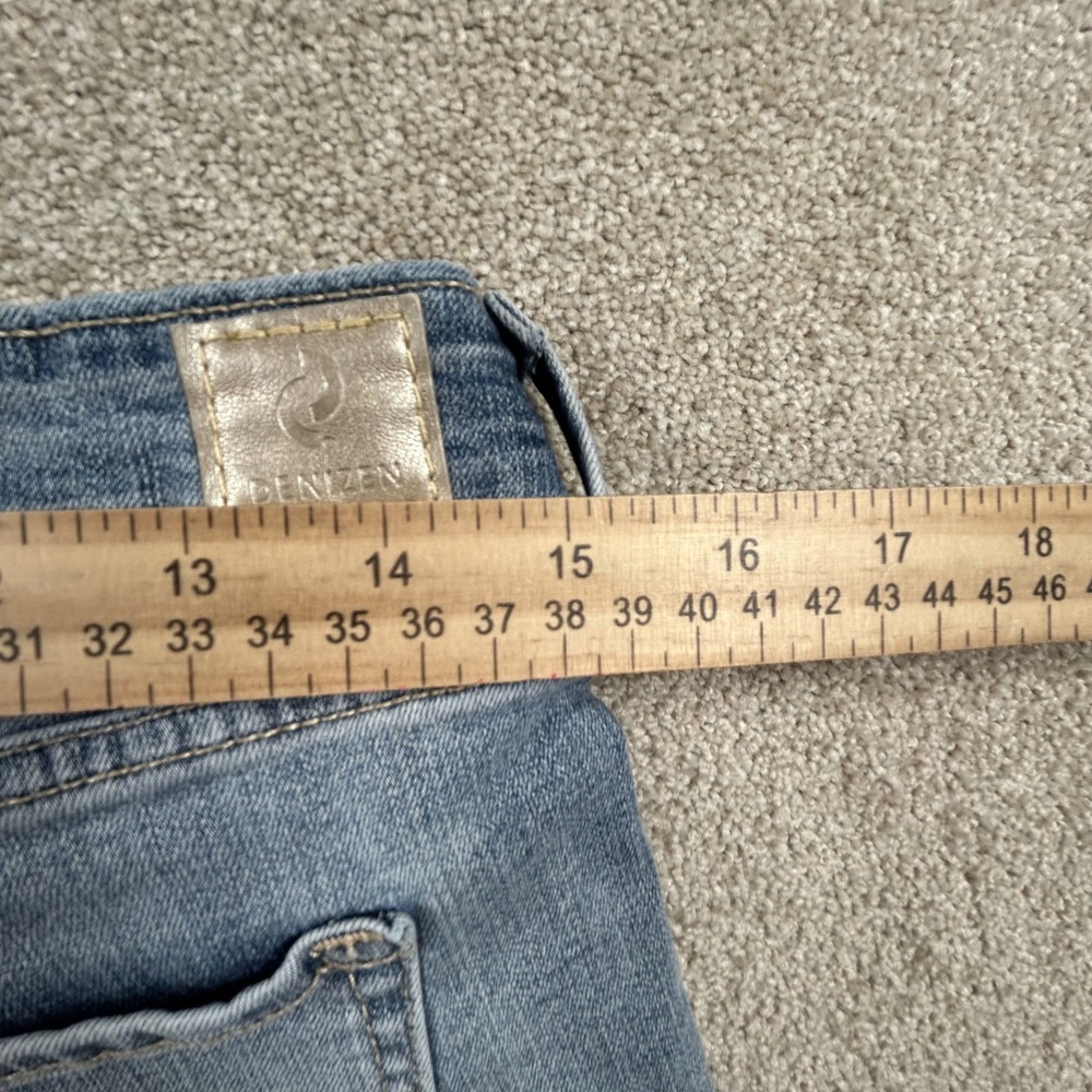 Denizen From Levi's Boyfriend Jeans Womens 9 Blue Denim Tapered Leg Distressed - Picture 8 of 9